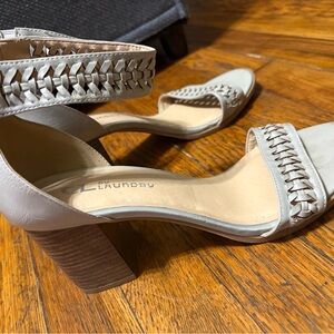 Chinese Laundry Women's Cream Woven Heels